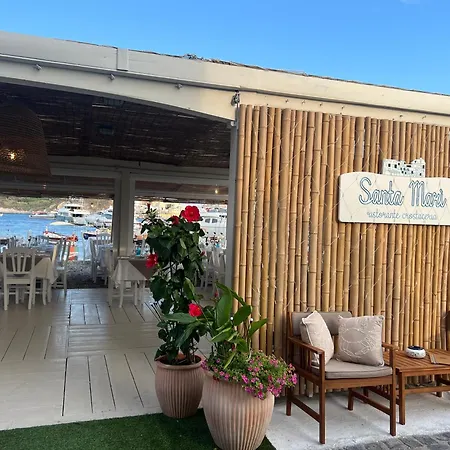 Silvia Santa Mari Hotel Ponza